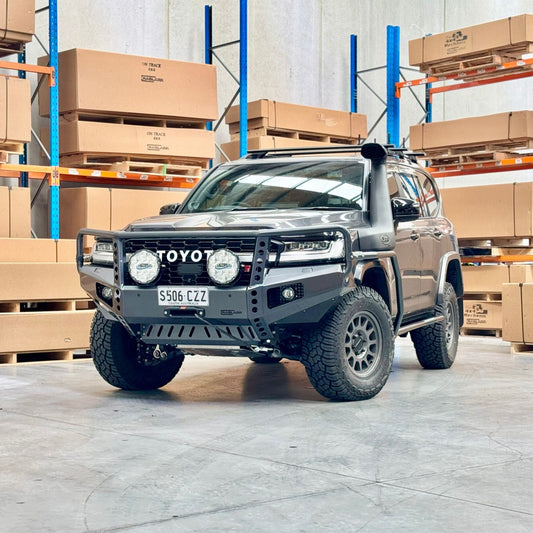 300 Series Toyota Landcruiser Hooped (Dallas) Bull Bar