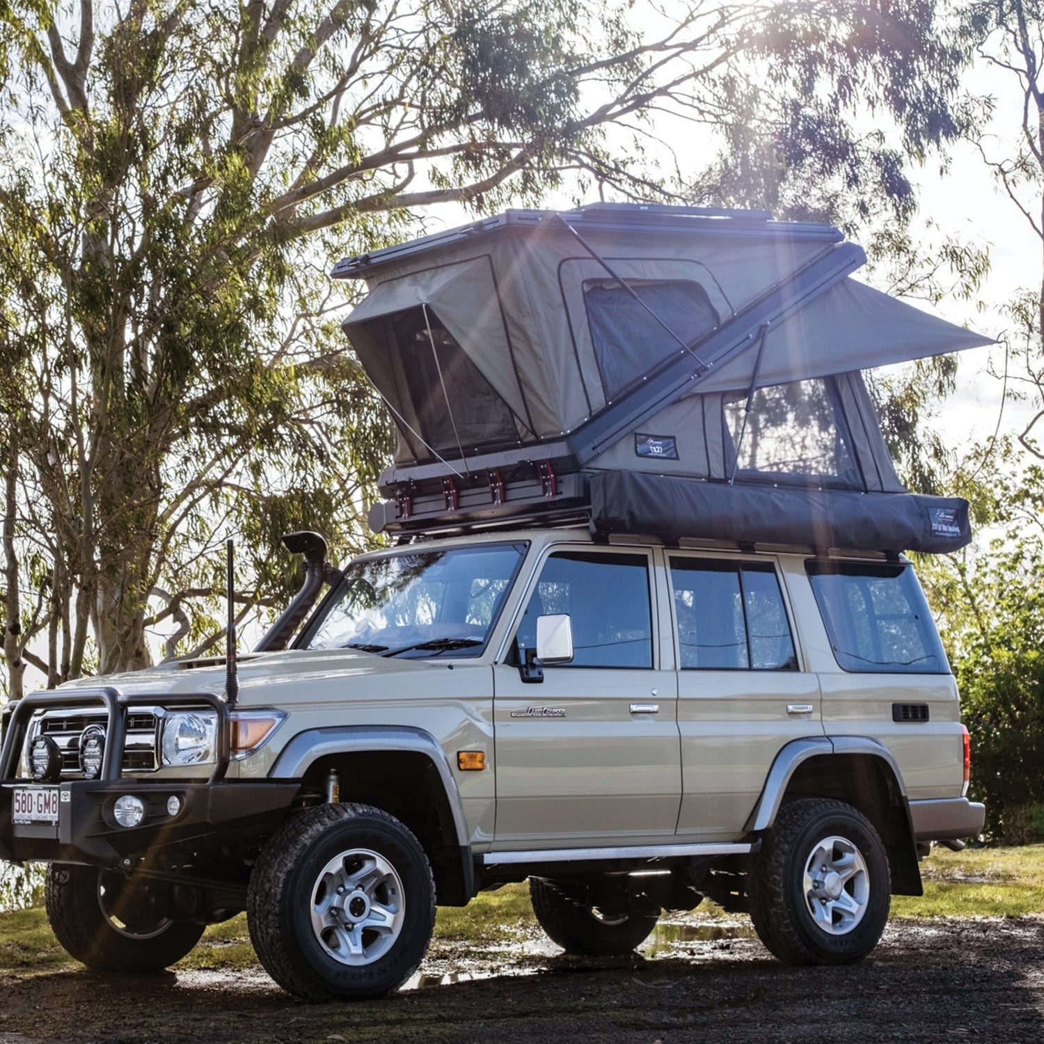 TX27 Hardshell Rooftop Tent | Ultimate Offroad