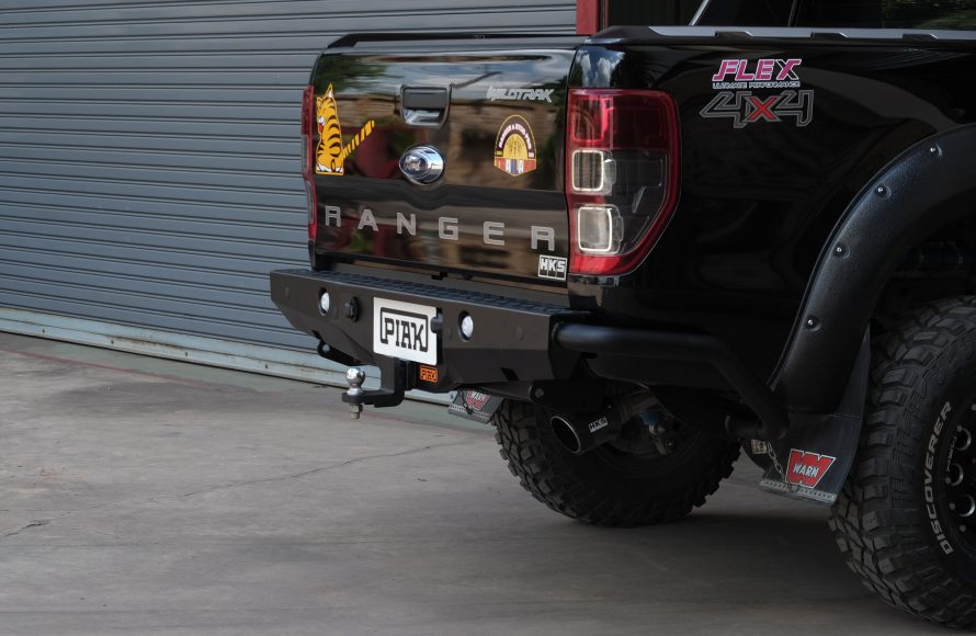 Rear Step Bars & Tow Bars | PIAK Offroad