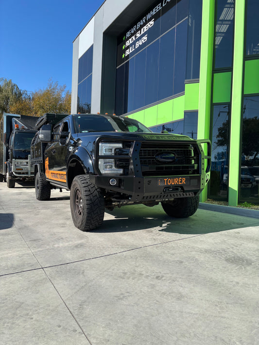 Ford F250 & F350 Dallas Bull Bar