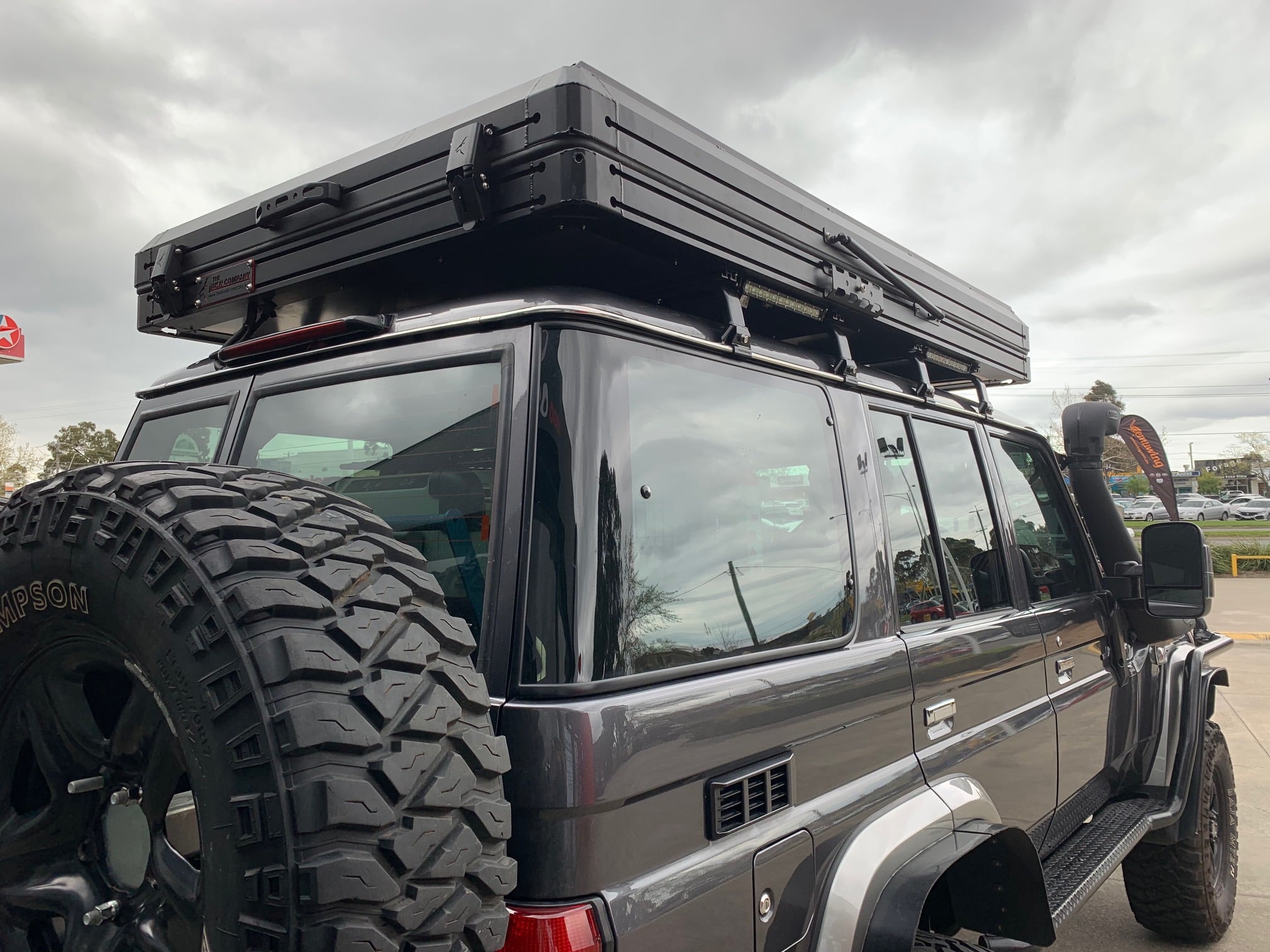 AX27™ Clamshell Rooftop Tent | The Bush Company