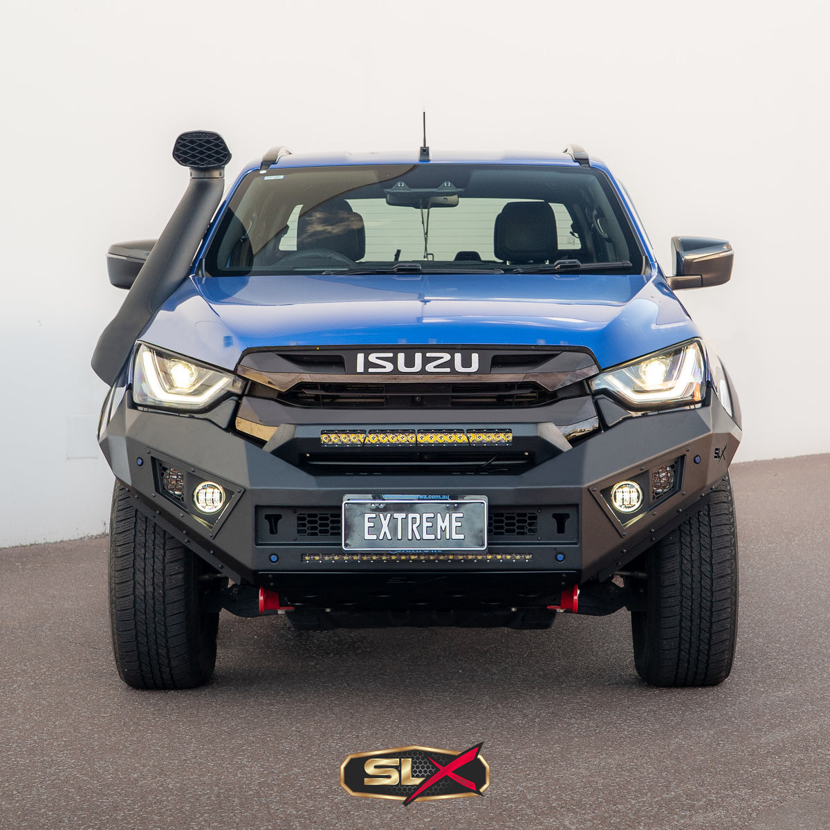 SLX Extreme Series Bullbar Suits Isuzu D-Max 2020 - 03/2024 Black Powder Coat