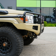 76 Series, 78 Series, 79 Series Toyota Landcruiser Dallas Bull Bar