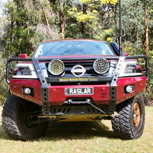 S5 Y62 Nissan Patrol Hooped (Dallas) Bull Bar 2048