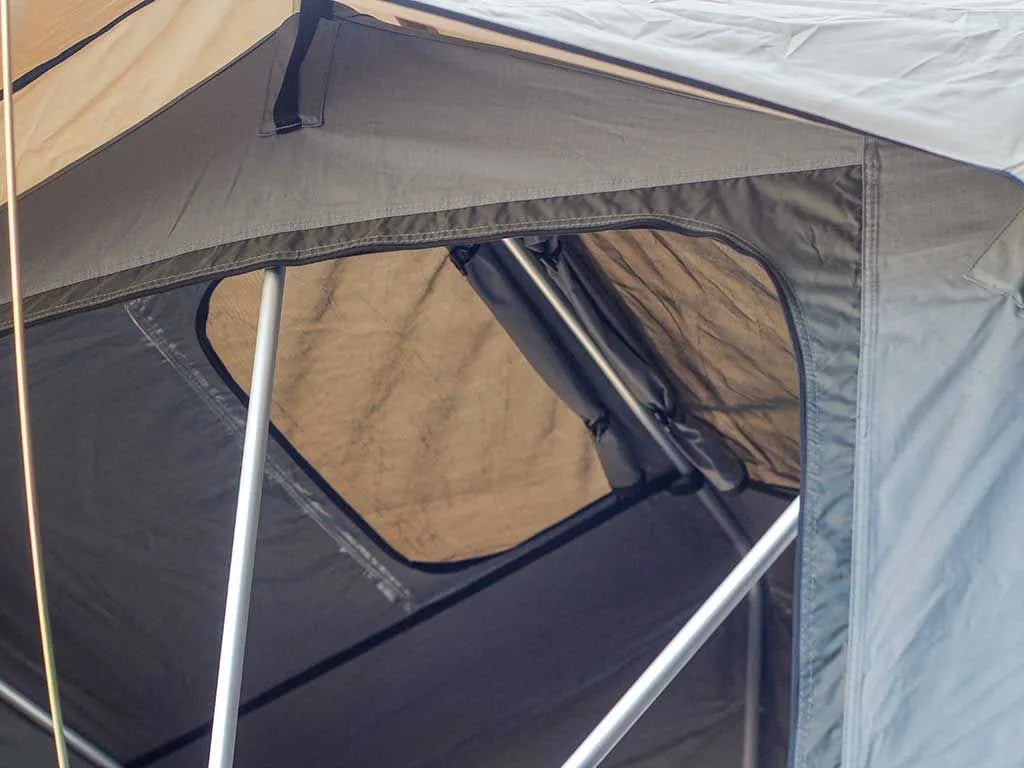 Soft Shell Roof Top Tent | Front Runner